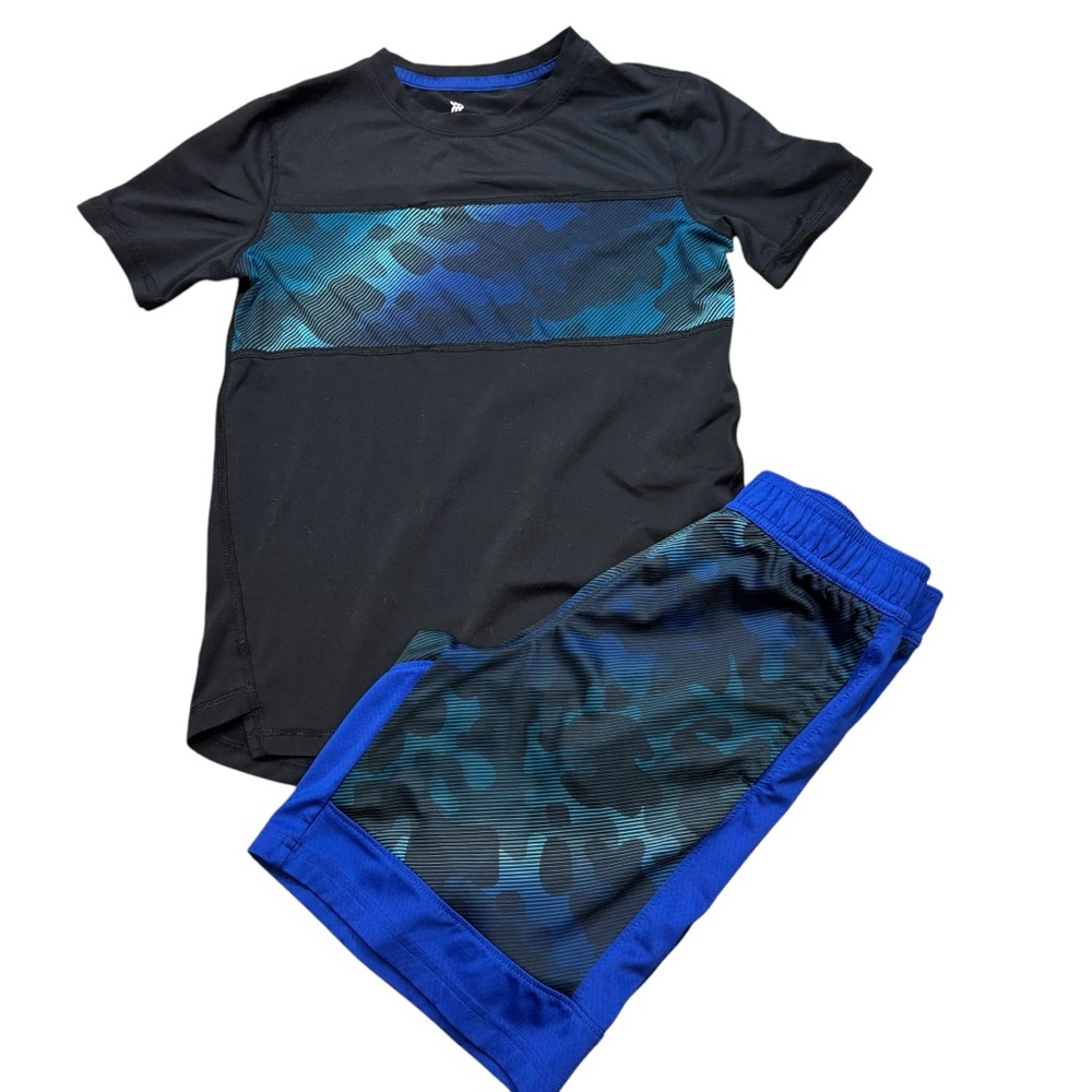 Boys All In Motion Brand T-Shirt and Shorts Coordinated Set Size Medium 8/10‎ - Picture 2 of 7
